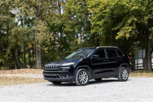 Jeep Cherokee LED Light Kit - Rough Country - Ditch Mount - Black - '14-'21 Jeep Cherokee LED Light Kit - Rough Country - Ditch Mount - Black - '14-'21